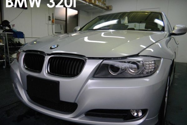 BMW 320i